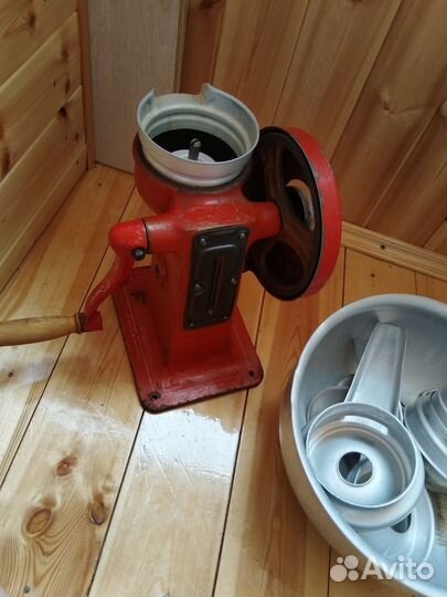 Сепаратор для молока бу