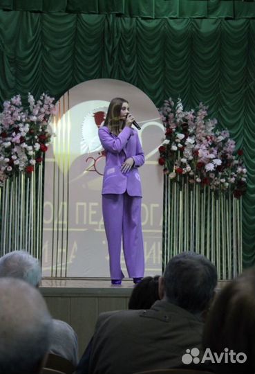 Ведущий/Вокалист с большим опытом