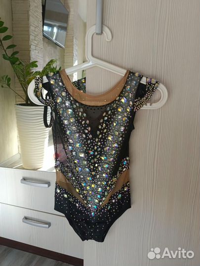 Купальник гимнастический для выступлений