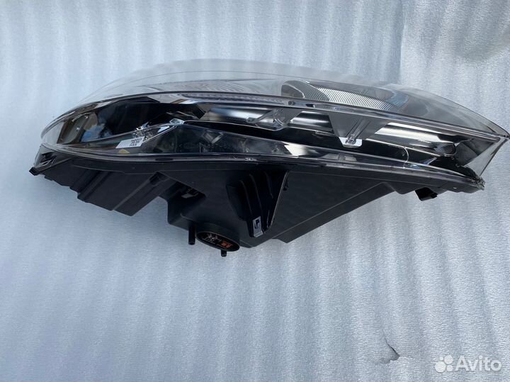 Фара ксенон Opel Insignia Afl адаптив