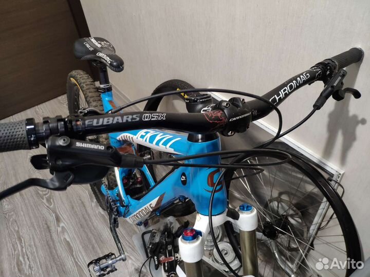 Велосипед cannondale jekyll 3