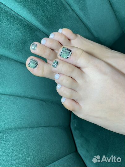 Маникюр,педикюр,подологические услуги