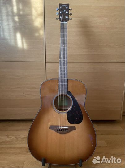 Гитара yamaha FG800