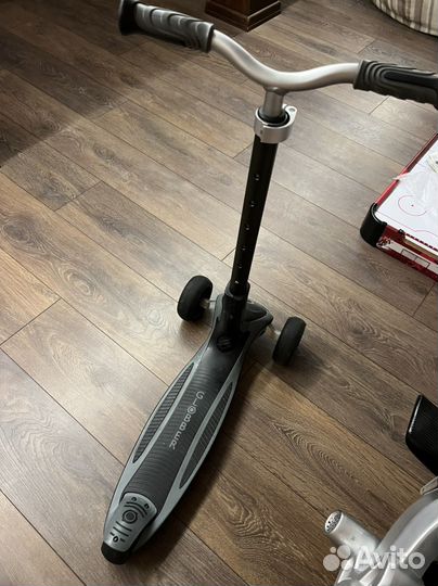 Самокат трехколесный globber