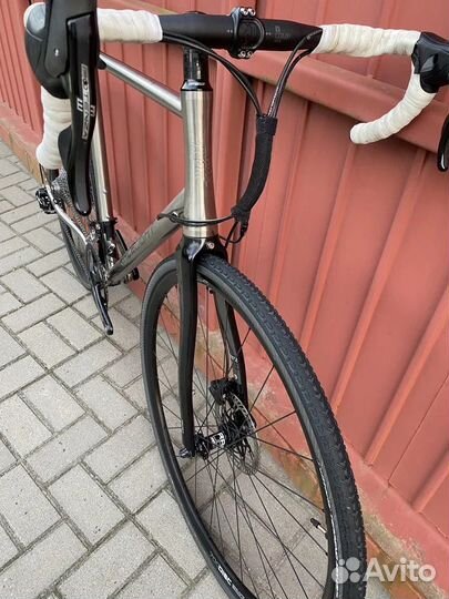 Титановый Kinesis Racelight Granfondo V3 Ti Disc