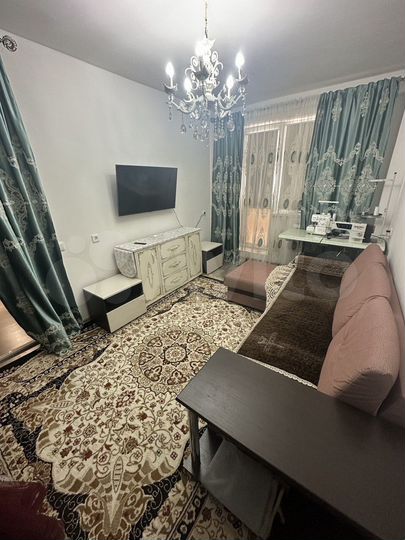 2-к. квартира, 35 м², 3/5 эт.