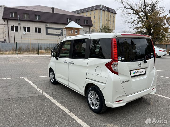 Toyota Roomy 1.0 CVT, 2017, 154 300 км