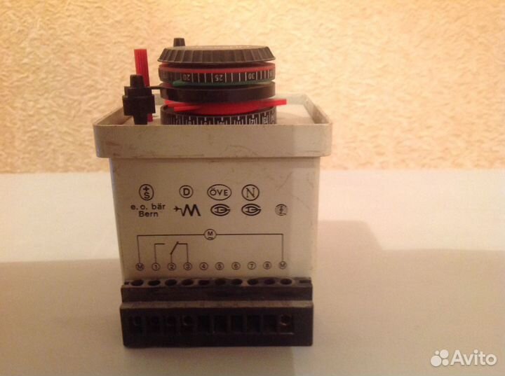 Суточное реле времени