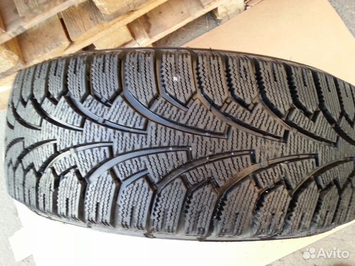 Nokian Tyres Hakkapeliitta RSi 225/40 R18
