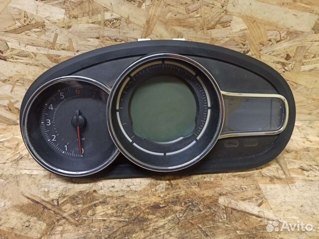 Панель приборов Renault Fluence