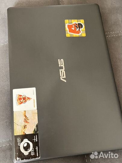 Ноутбук asus