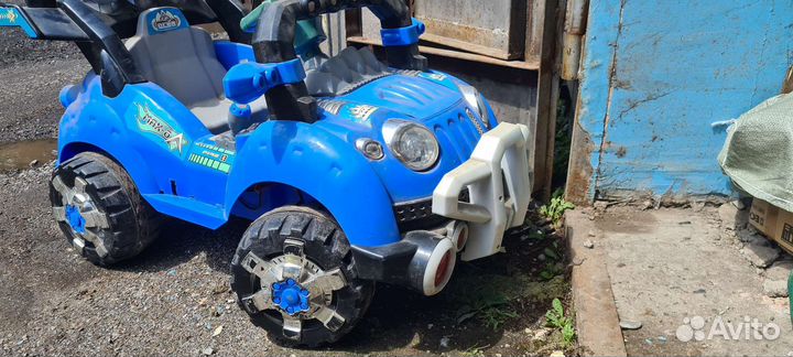 Детский электромобиль бу