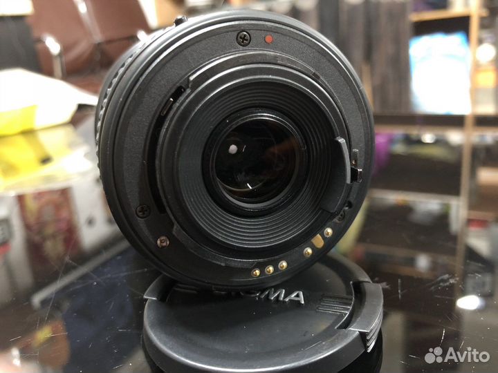 Объектив Sigma 28-70