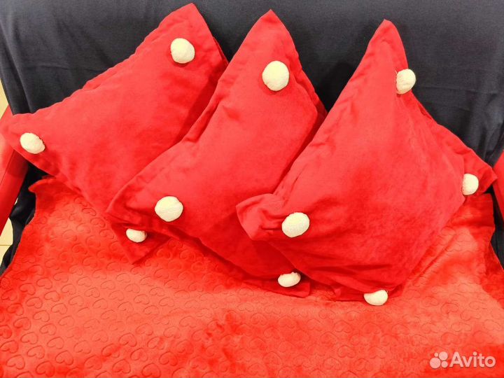 Подушки, плед