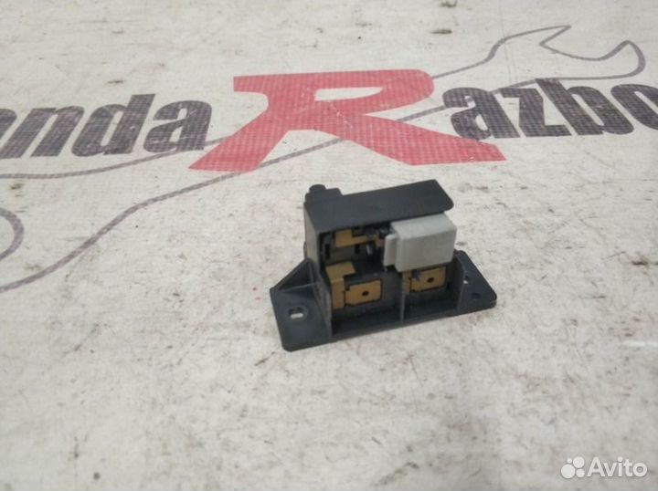 Плафон бардачка Honda Cr-V 2 RD7 K24A 2006