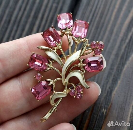 Винтажная брошь от Kramer