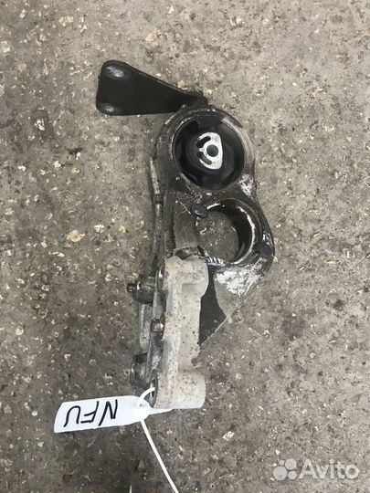 Опора двигателя задняя Citroen C4 B7