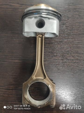 Поршень с шатуном Volkswagen Touareg NF cgna 4.2