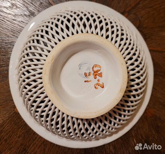 Сухарница фарфоровая СССР