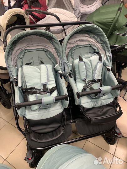 Коляска 3 в 1 для двойни