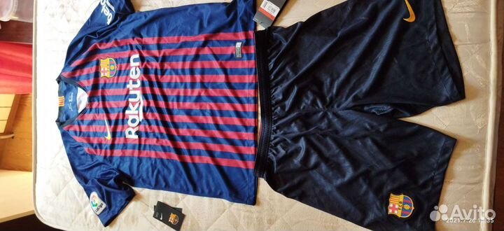 Оригинальная форма Barcelona (комплект футболка и