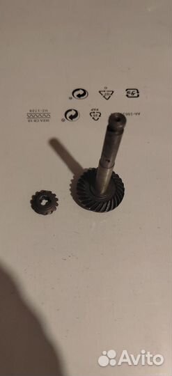 Шестерни редуктора на мотор Т 2,6