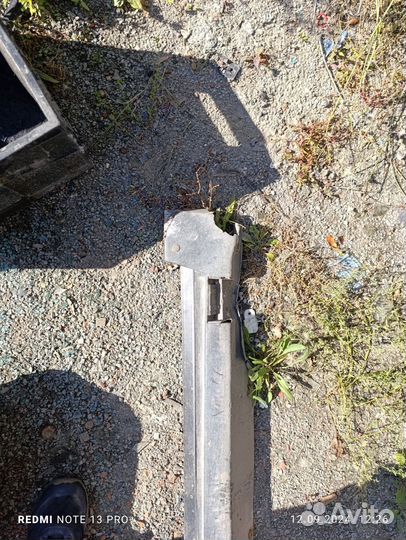 Накладка порога правая Passat b5