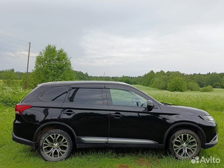 Mitsubishi Outlander 2.0 CVT, 2015, 126 050 км