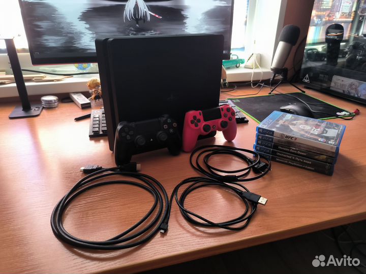 Sony PlayStation 4 slim, 500gb