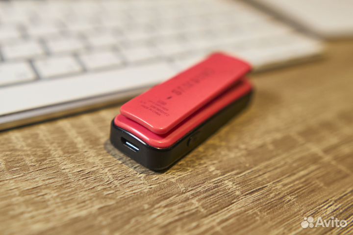 Mp3 плеер Samsung F3 4gb