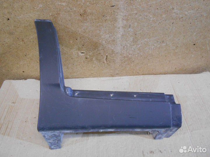 Накладка порога правая Opel Mokka