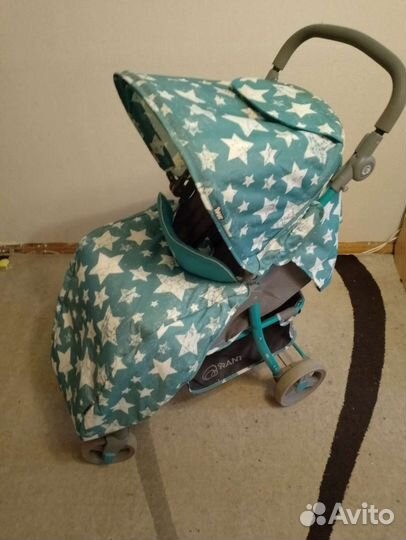 Прогулочная коляска