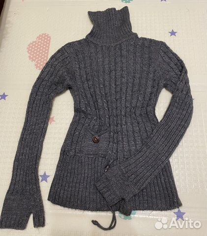 Новый женский свитер