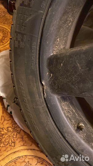 R17 Nexen Winguard Ice Plus 225/50, PCD 5x114.3 DIA 60.1