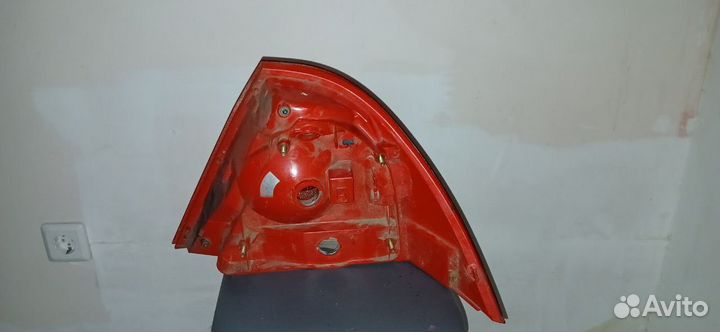 Фара задняя левая nissan almera b10