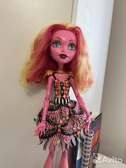 Кукла Монстер Хай гулиопа