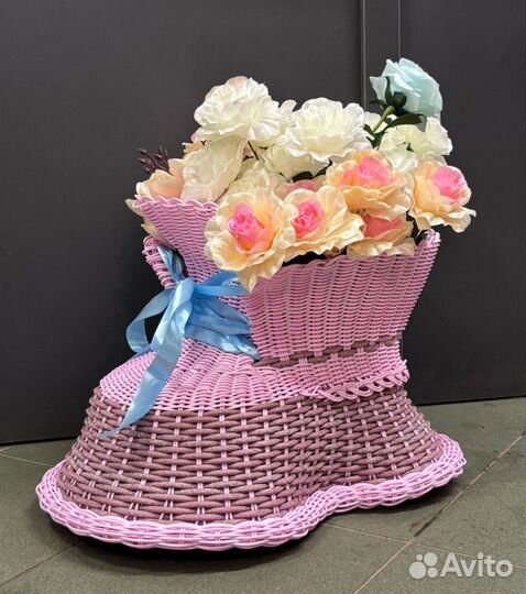 Кашпо декоративное