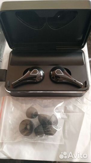 Беспроводные сенсорные наушники