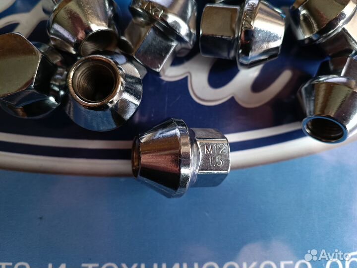 Гайки колесные на Форд высокий конус М12х1.5 хром