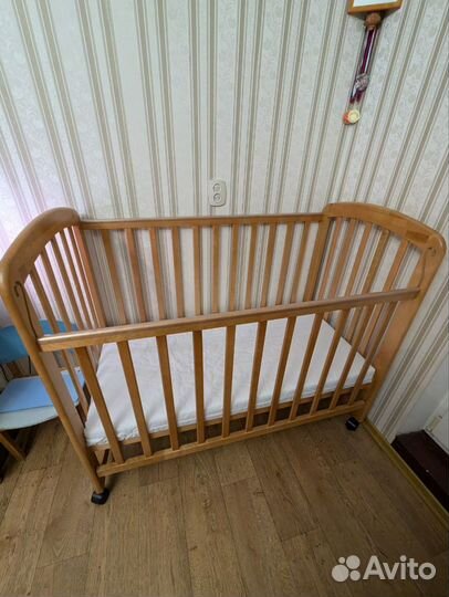 Детская кроватка для малыша новорожденного бу