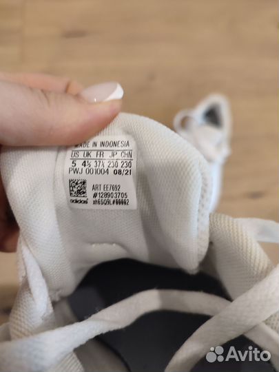 Кеды женские 37,5 (23 см) adidas