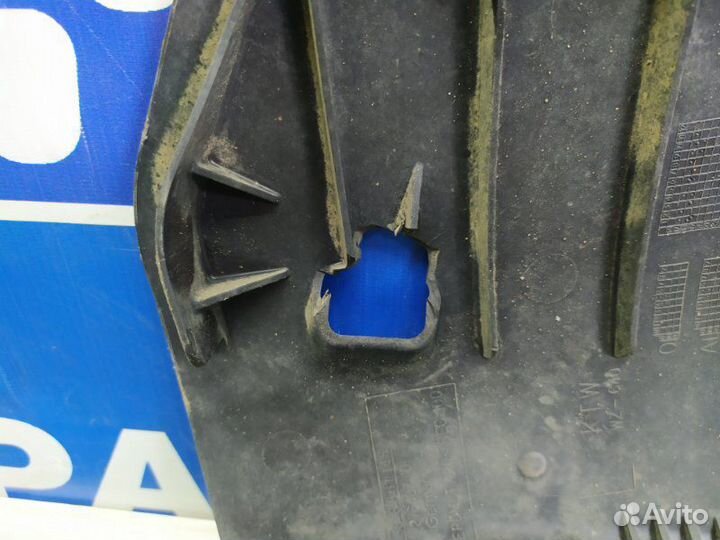 Пыльник (кузов наружные) задний левый Bmw 5 G30