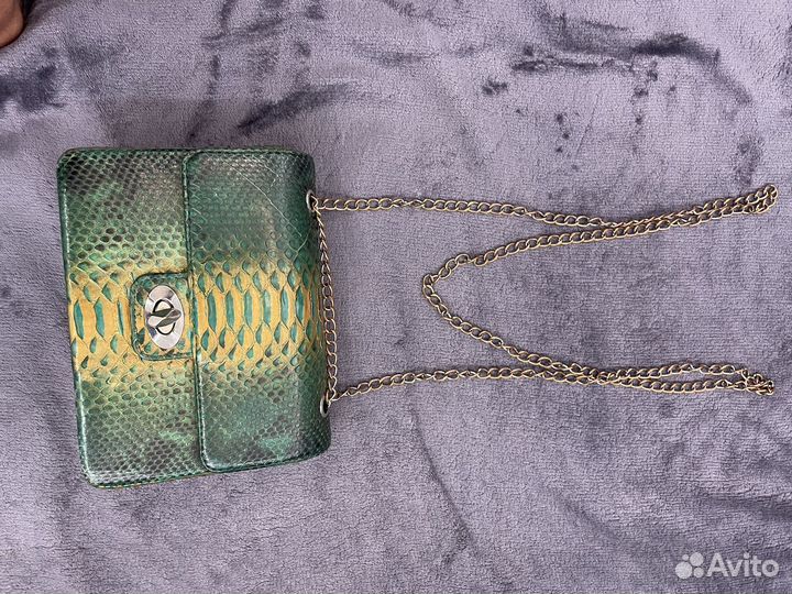 Сумка из кожи питона