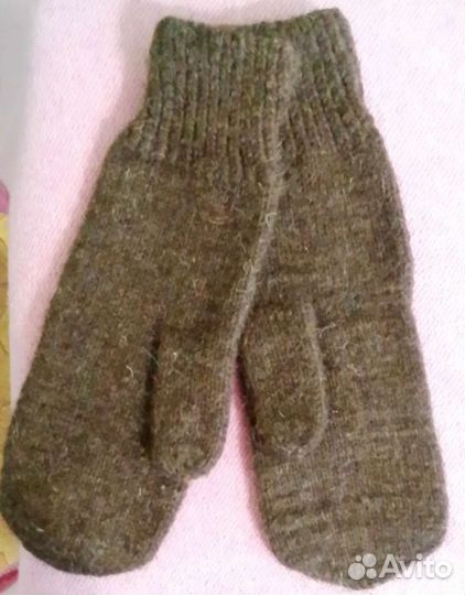 Варежки вязанные