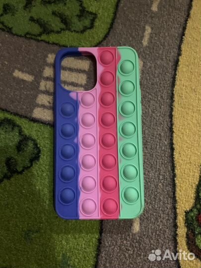 Продаю чехлы на айфоны 7 и 12 pro max