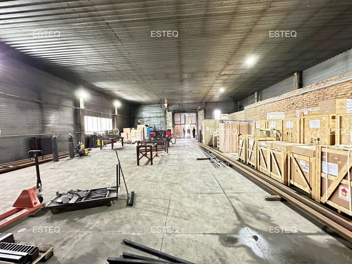 Теплый склад-производство, 1147 м²