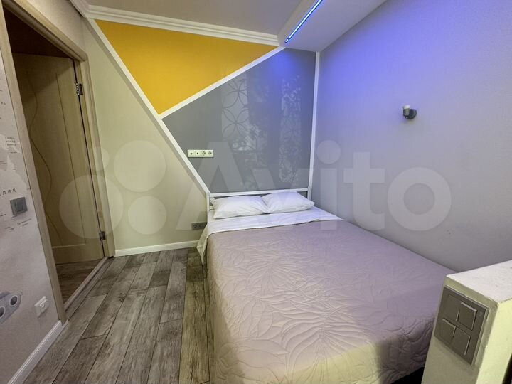 Комната 18 м² в 2-к., 1/5 эт.