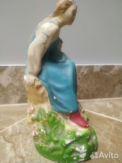 Авторская статуэтка гипс