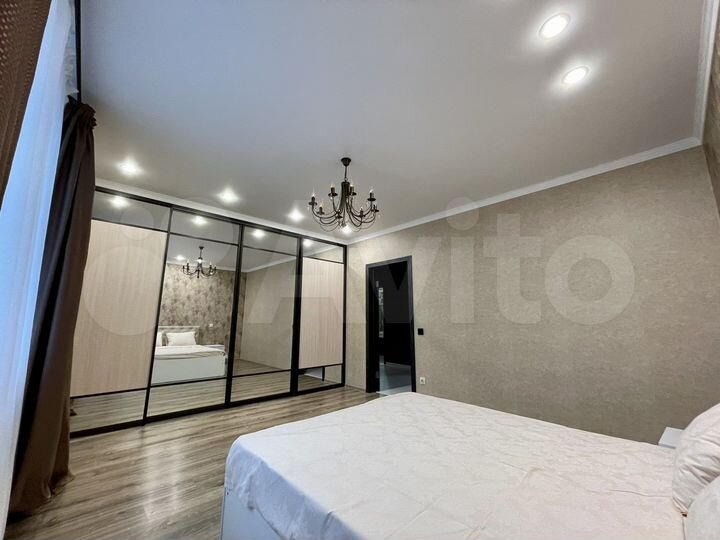 3-к. квартира, 106 м², 3/5 эт.