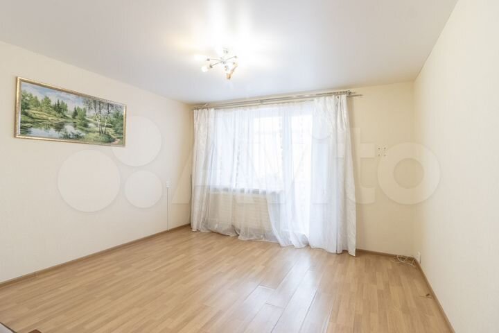 2-к. квартира, 50 м², 1/5 эт.